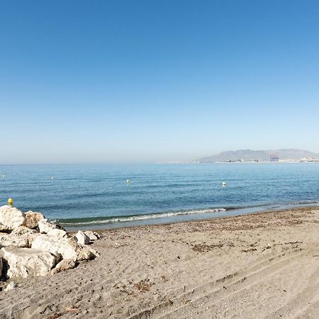 A La Orilla Del Mar, Pedregalejo Daire Rincón de la Victoria Dış mekan fotoğraf